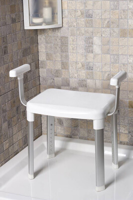 Cappadocıa Kollu Yaşlı Ve Engelli Destek Banyo Sandalyesi - 1