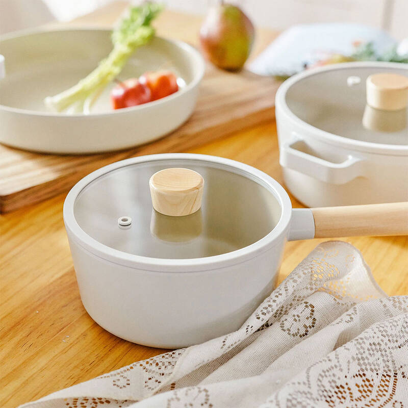 Fika Cam Kapaklı Alüminyum Döküm Sos Tenceresi 18 Cm, Bej - 6