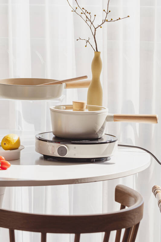 Fika Cam Kapaklı Alüminyum Döküm Sos Tenceresi 18 Cm, Bej - 6