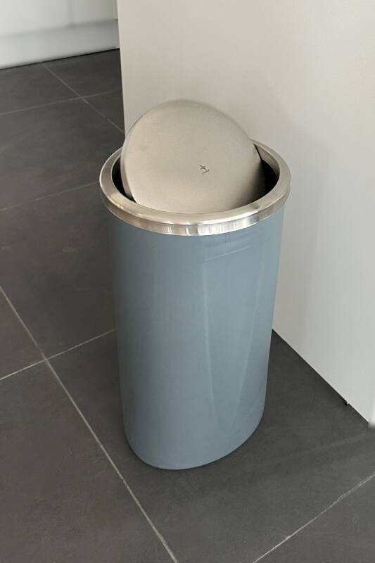 Lenox 35 Lt Döner Kapaklı Mutfak Banyo Ofis Çöp Kovası-Gri - 2