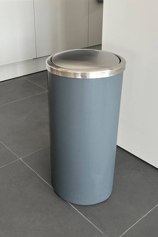 Lenox 35 Lt Döner Kapaklı Mutfak Banyo Ofis Çöp Kovası-Gri - 4