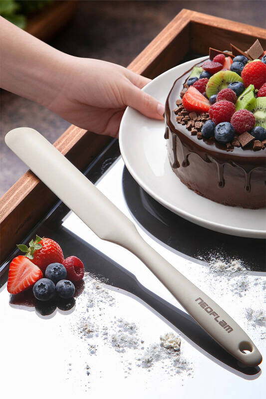 Neoflam İnce Silikon Pasta Spatulası - Bej - 1