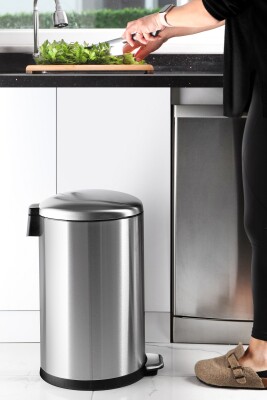 Paslanmaz Çelik Bombe Kapaklı Çöp Kovası 40 Litre Inox - 1