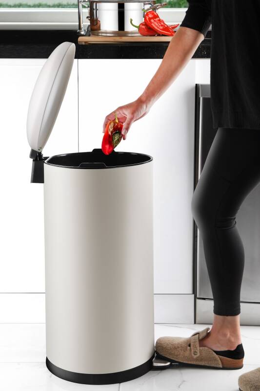 Paslanmaz Çelik Bombe Kapaklı Çöp Kovası 40 Litre Mat Bej - 2