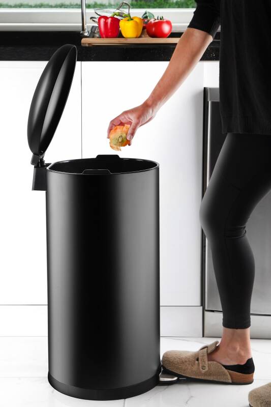 Paslanmaz Çelik Bombe Kapaklı Çöp Kovası 40 Litre Mat Siyah - 2