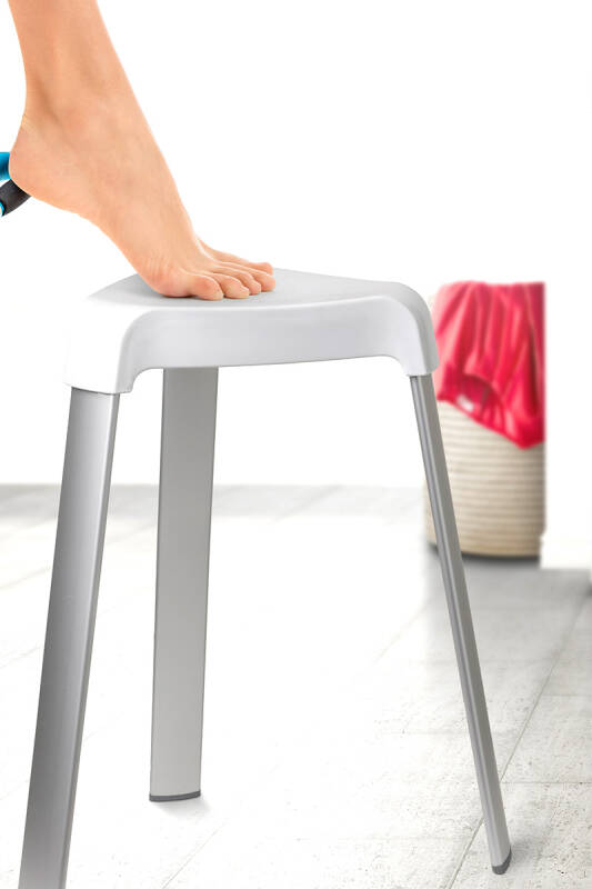 Paslanmaz Aluminyum Banyo Taburesi Beyaz 120 Kg Taşıma - 5
