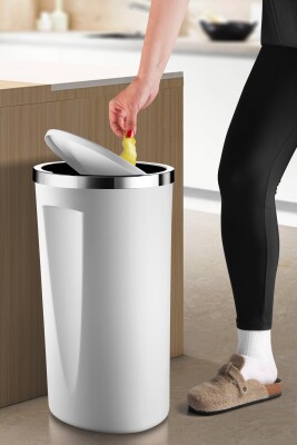 Lenox 35 LT Döner Kapaklı Banyo Mutfak Ofis Çöp Kovası - Beyaz - Primanova (1)