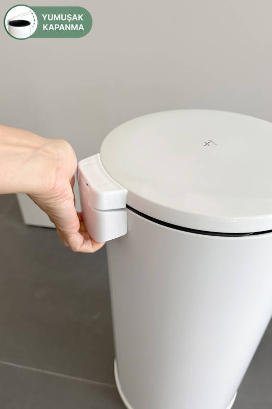 Cigo 20 LT Yumuşak Kapanan Pedallı Banyo Mutfak Ofis Çelik Çöp Kovası - Beyaz & İç Kısım Siyah - 4